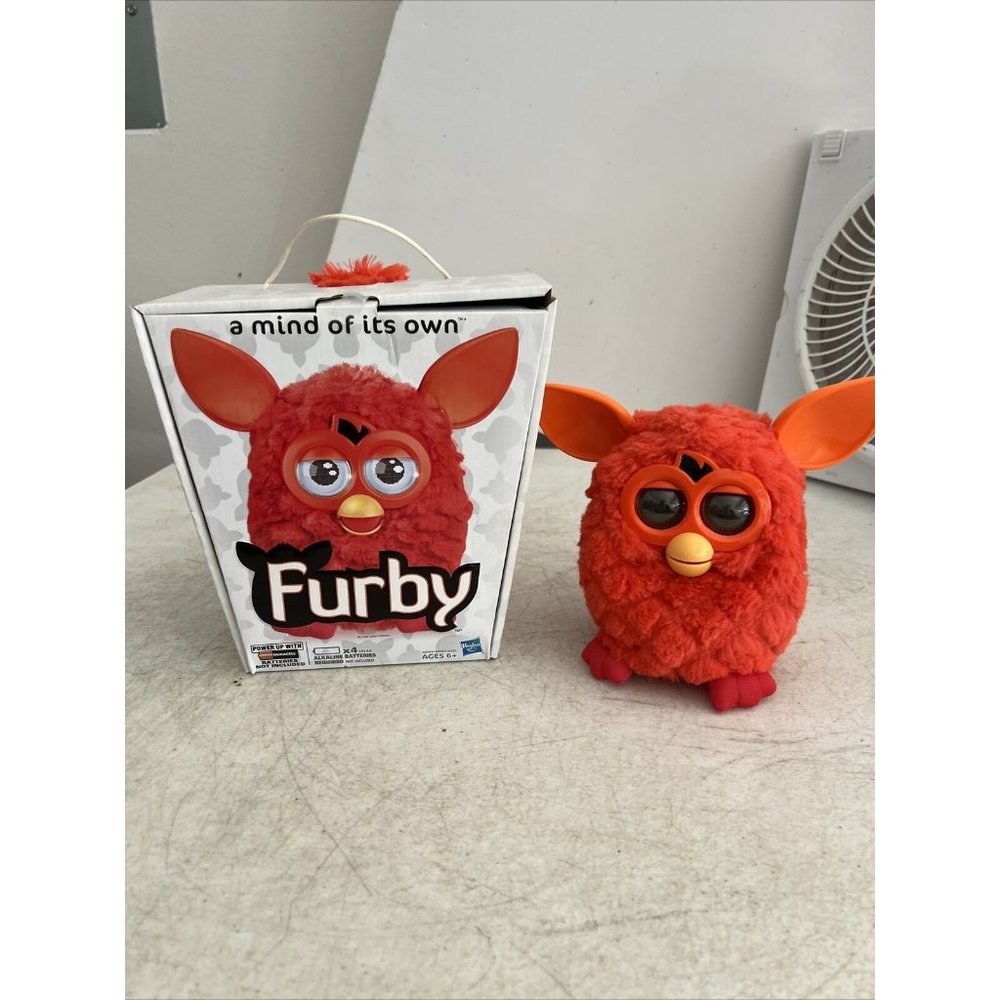 Furby Red Orange Interactive Toy 2012 Hasbro New In Box